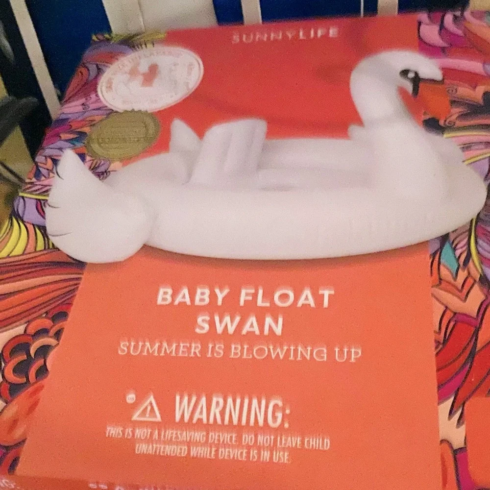 SUNNYLIFE 🦢 White Swan Baby Float 🦢 Pool Inflatable 🦢NEW IN BOX 🦢